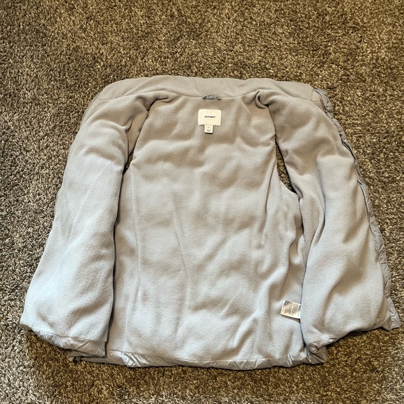 Old Navy Gray Fleece Lined Puffer Vest - Size Large - Picture 4 of 7